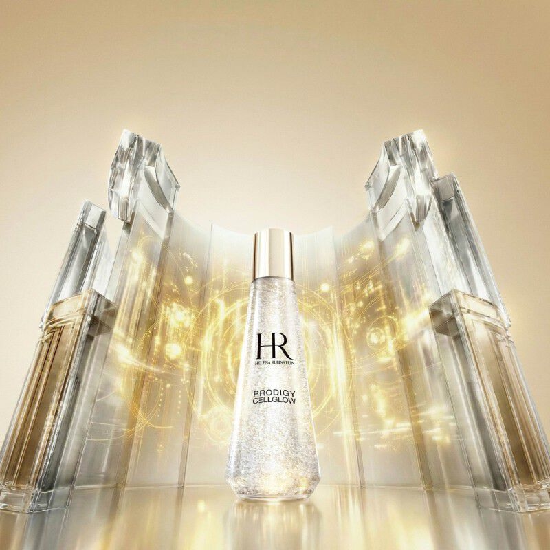 Tarros de Helena Rubinstein Cellglow con fondo de cristal brillante.​